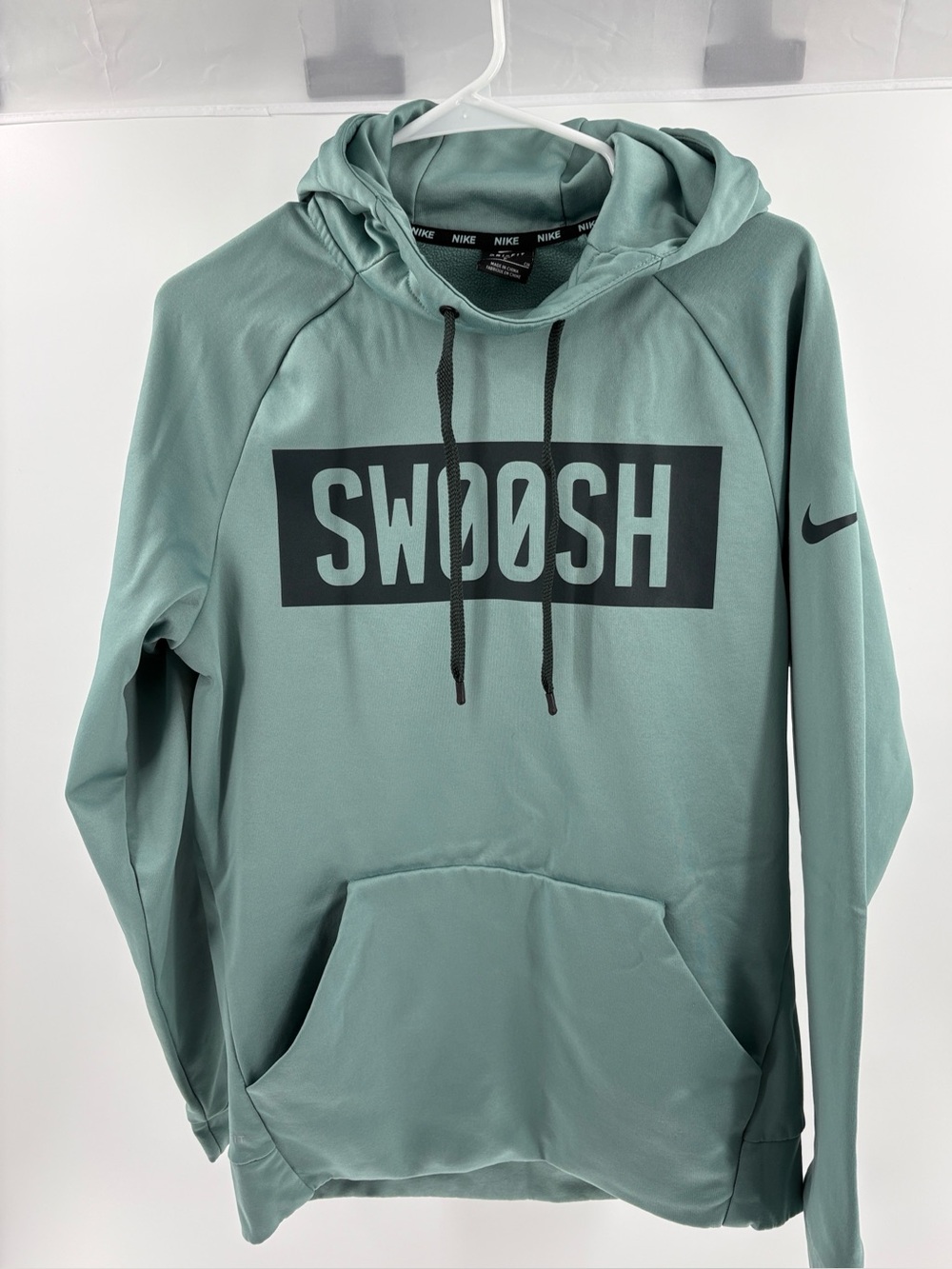 Nike Hooded Pullover
